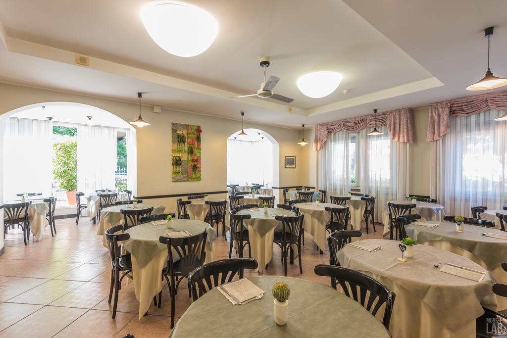 B&B Hotel Souvenir Cesenatico Exterior photo
